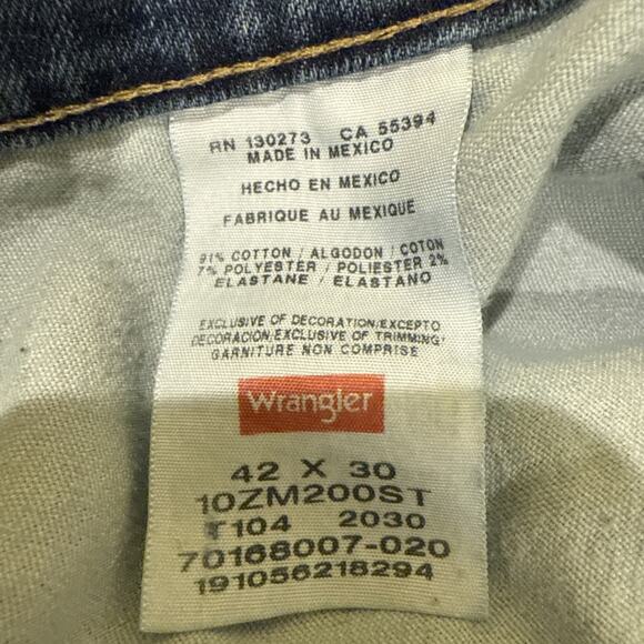 Wrangler Authentics Jeans Men 42 X 30 Blue Straight Leg Medium Wash Cotton Blend - Picture 6 of 12
